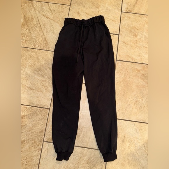 Lululemon stretch high rise joggers - Picture 1 of 1